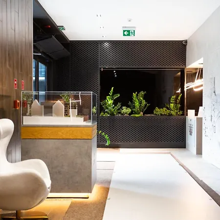 Golden Apartment, So Close To Rynek! Free Parking Included.