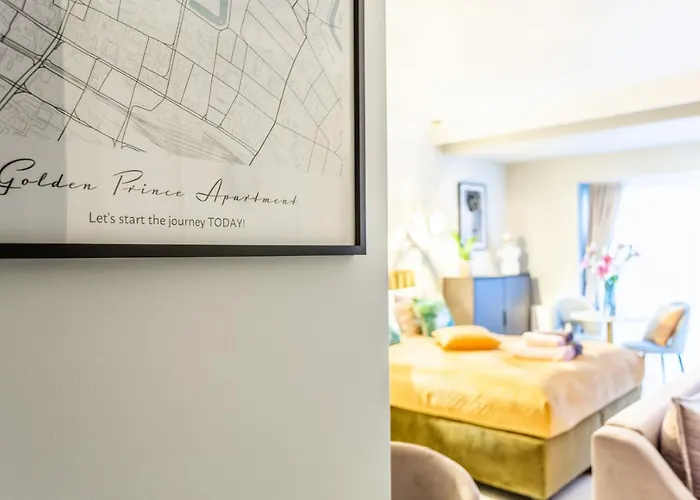 Golden Apartment, So Close To Rynek! Free Parking Included. Апартаменты Вроцлав