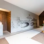 Lägenhet Golden Apartment, So Close To Rynek! Free Parking Included. *